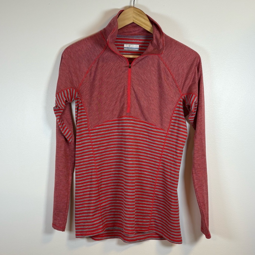 Columbia Omni-Wick Women’s Quarter Zip Red Gray Striped Base Layer Size Medium
